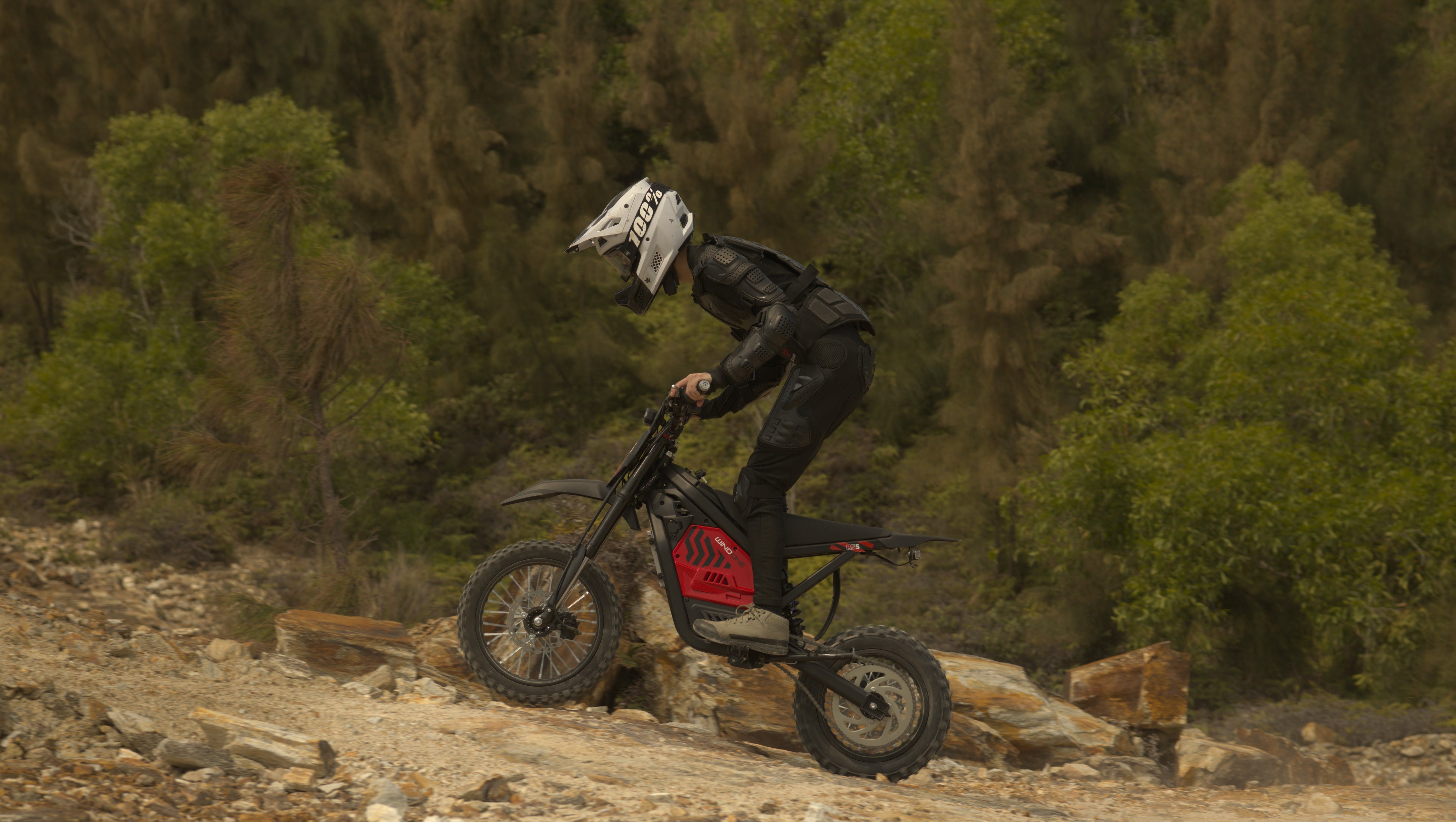 Meet the Windone RS5: A Powerful Electric Dirt Bike Built for Adventure